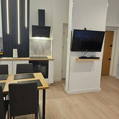Apartment Centrum 97 *